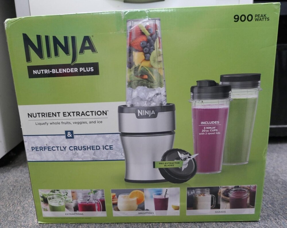Ninja Nutri-Blender Plus BN301 900 Peak Watts 120V 20oz 3 Speed New