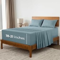 Mellanni Extra Deep King Sheets - 4 PC Iconic Collection Bedding - Hotel Luxury, Ultra Soft, Cooling Bed Sheets - Wrinkle, Fade, Stain Resistant (King, Spa Blue)