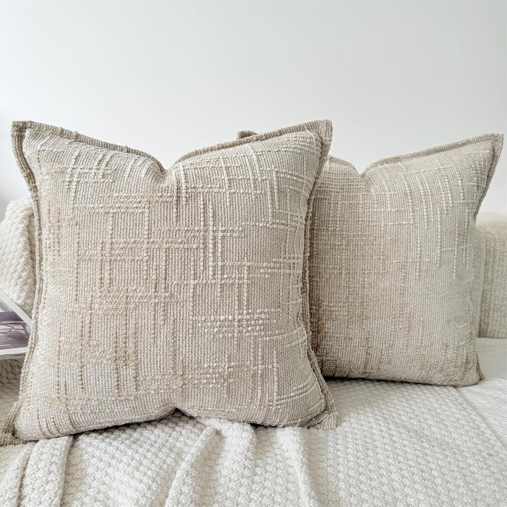 OYIMUA Christmas Decorative Throw Pillow Covers Neutral Oatmeal 18x18 Set of 2 Boho Thick Textured Chenille Farmhouse Couch Fall Throw Pillows Accent Modern Pillow Case for Couch Sofa Bed