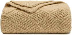 bearberry Super Soft & Fuzzy Minky Throw Blanket Lightweight All-Season - Diamond Stitch Plush Fleece for Couch, Bed, Sofa | Machine Washable Cozy Gift for Women, Men, Home (Camel, 40”x50”)