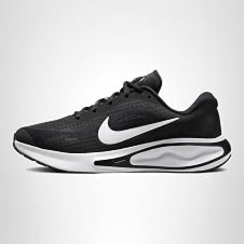 Nike Women's Journey Run Road Running Shoes