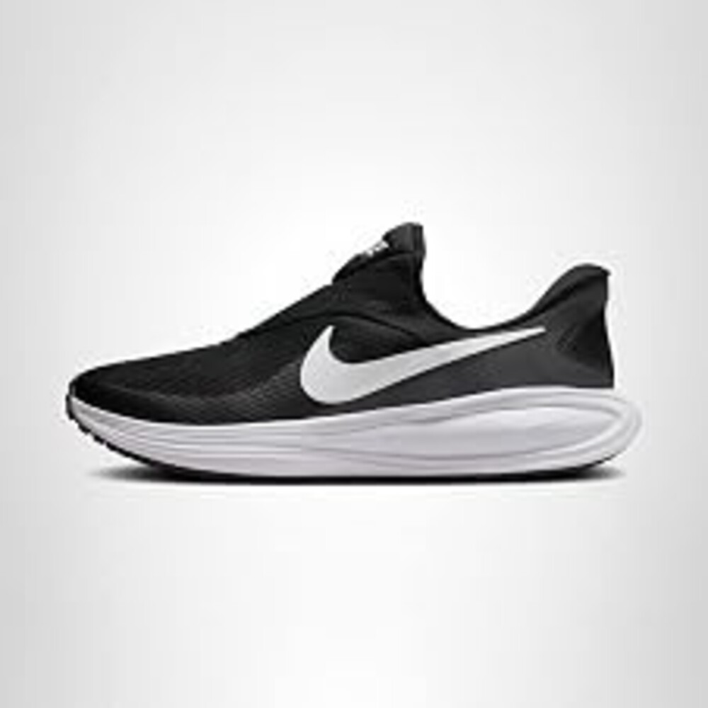 Nike Men's Revolution 8 Easy On Road Running Shoes
