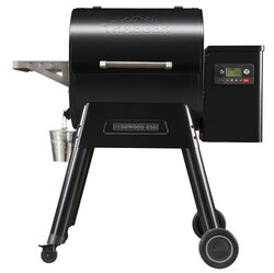 Traeger Ironwood 650 Wood Pellet Grill &