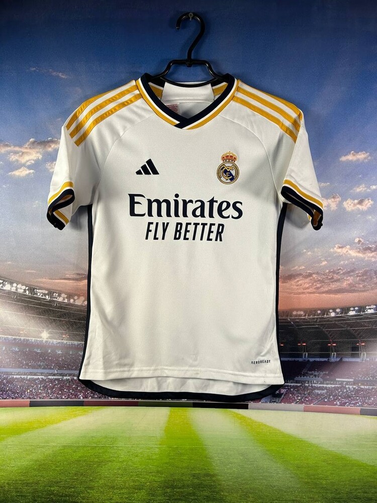 Real Madrid Jersey Home Football Soccer Shirt 2023 2024 Adidas Young M 11-12YRS