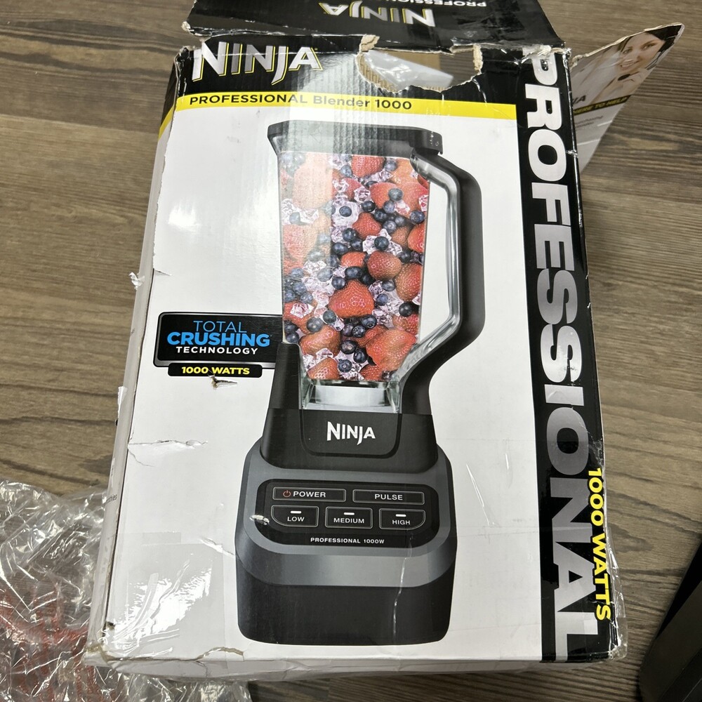 Ninja Professional Blender 1000W BL610 New Sealed Open Box