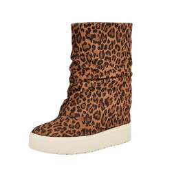 Guess Women's Guinna Bootie, Medium Brow