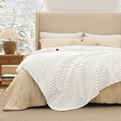 Bedsure Heated Blanket Full Size - Thick Striped Fast Heating Electric Blanket with Preheat Function, 6 Heat & 6 Timer (Up to 10H), 8H Auto Off, ETL Certified, Gift for Grandma (72"x84", White)