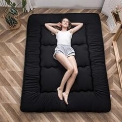 MAXYOYO Japanese Floor Mattress 4" Thick Queen Size Foldable Futon Mattress | Sleeping Pad Foldable Roll Up Mattress with Cover and Storage Bag, Floor Futon for Adults, Dormitory Pad Mattress, Black
