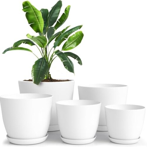 Utopia Home - Plant Pots Indoor with Drainage - 7/6.6/6/5.3/4.8 Inches Flower Pots for Indoor Planter - 5 Pack Plastic Planters - Ideal for Stocking Stuffers or Home, Office Room Plant Decor - White