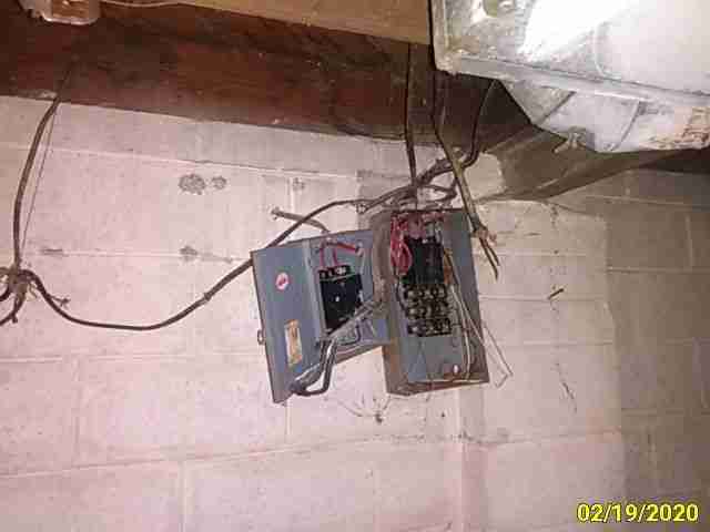 Is_there_evidence_of_electrical_theft__2.jpg