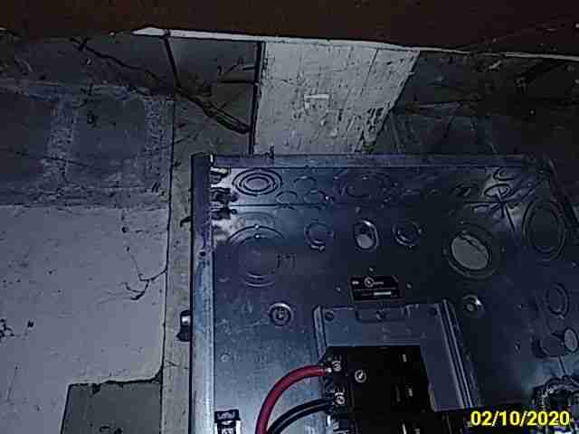 Is_there_evidence_of_electrical_theft__3.jpg