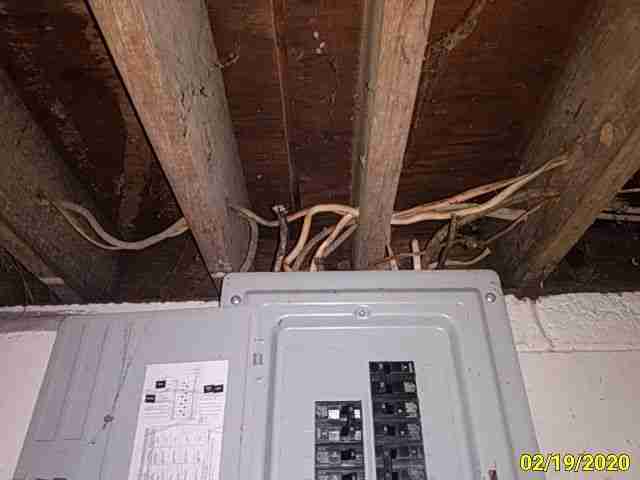 Is_there_evidence_of_electrical_theft__3.jpg