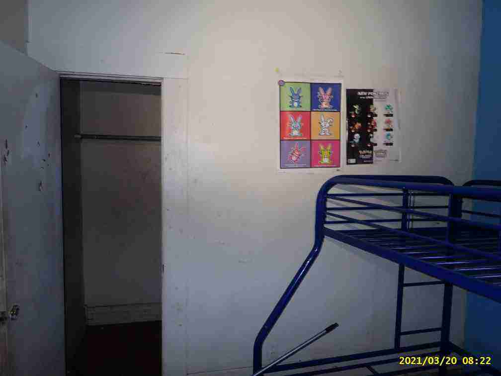 3036703-1_024.jpg