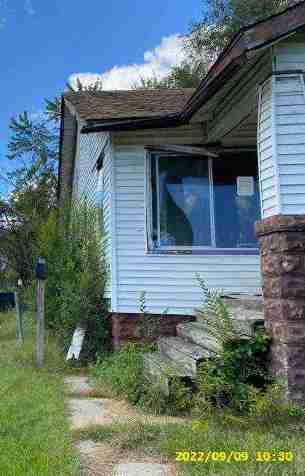 3072406-1_028_edited.jpg