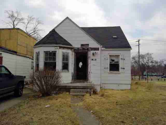 18600 San Juan Dr, Detroit, MI 48221, MLS# 20230017488