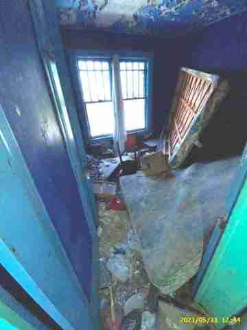 3040372-1_037.jpg