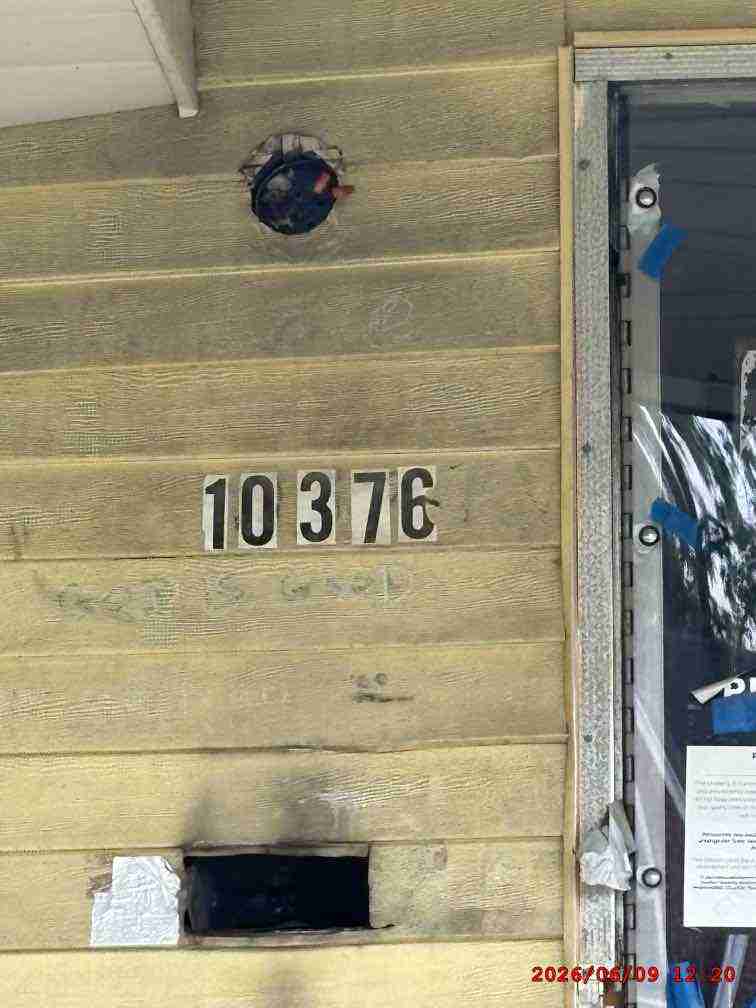 3138991-1_004.jpg