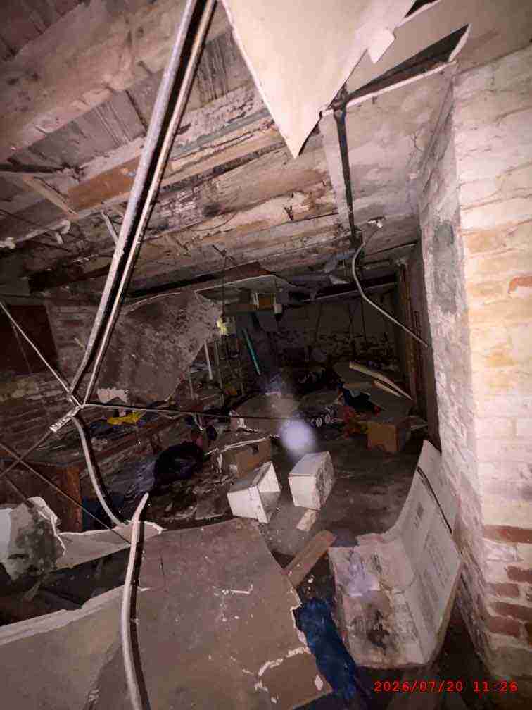 3139712-1_062.jpg