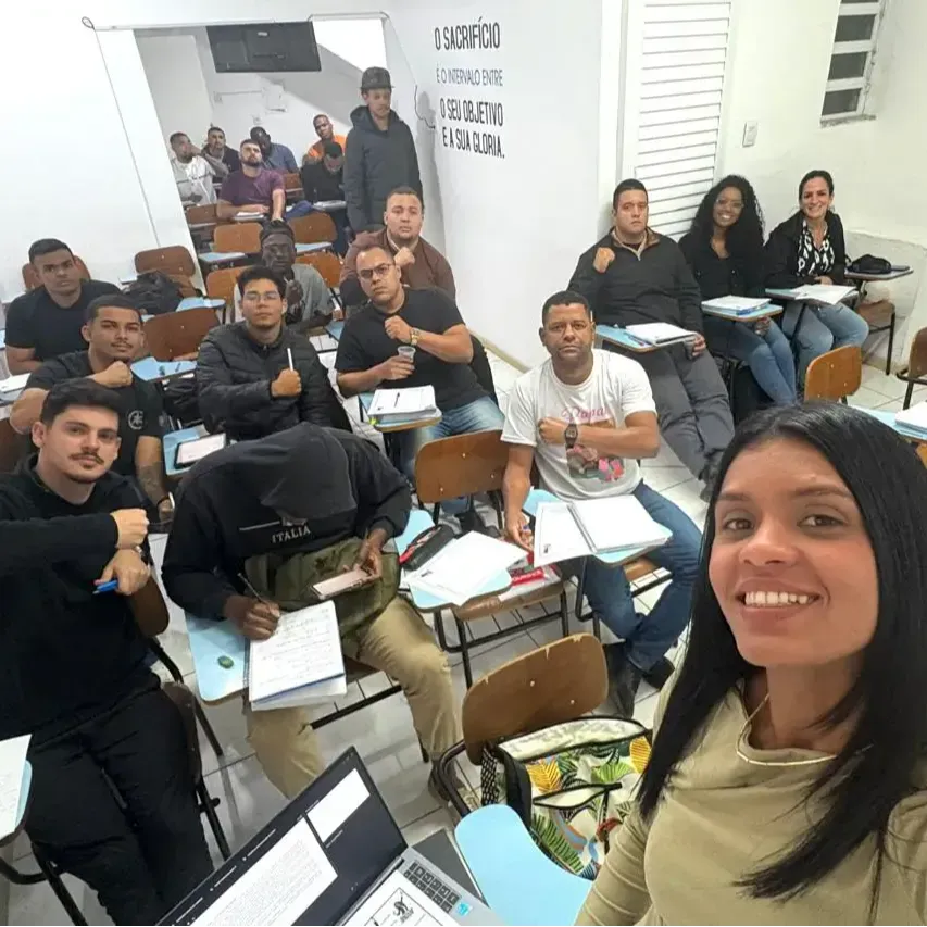 Aula da Metodologia Aprovar em andamento