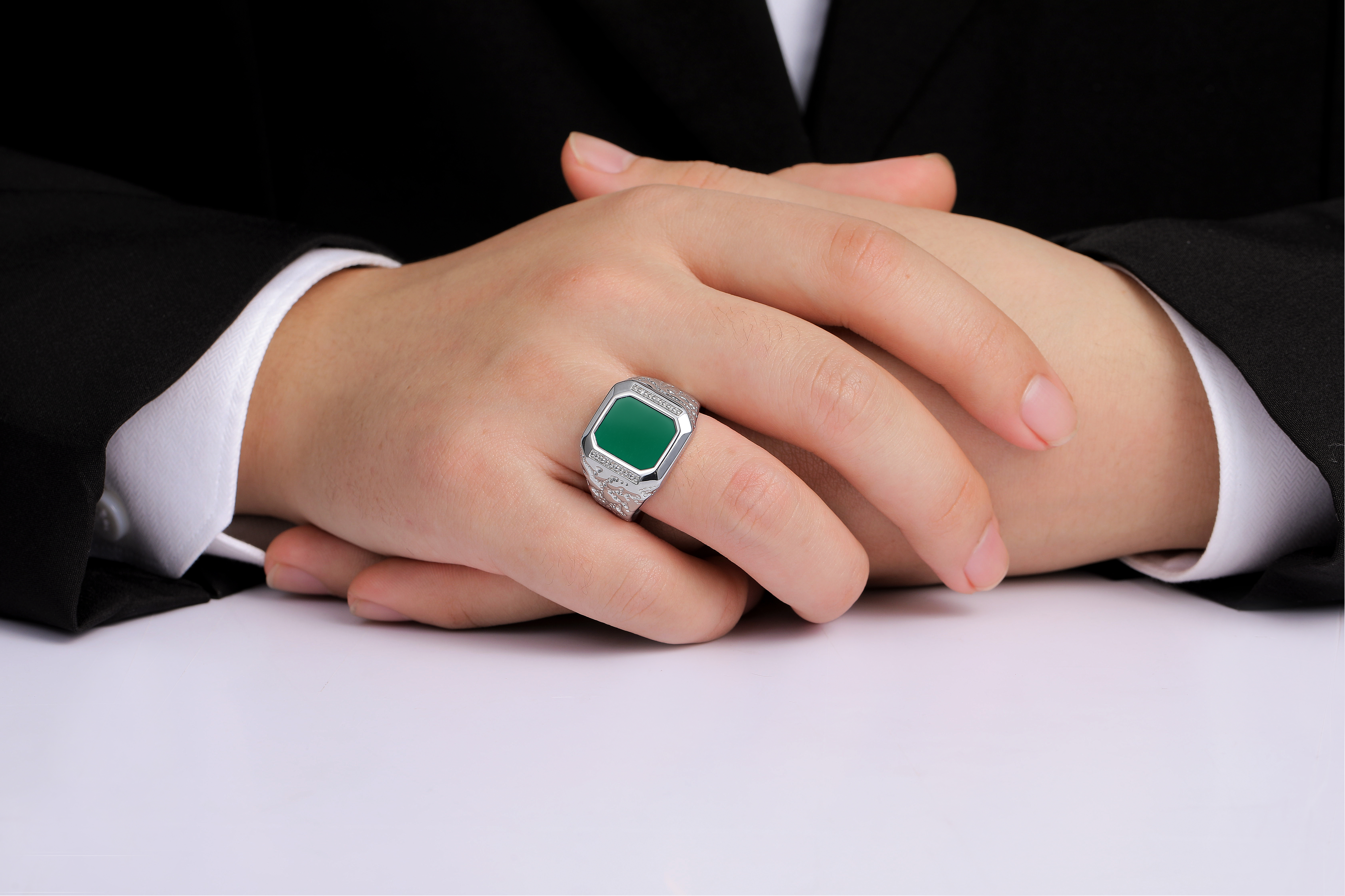 Rylos 925 Sterling Silver Green Quartz Rectangle Shape Designer Ring Size 8-13 - Picture 2 of 5