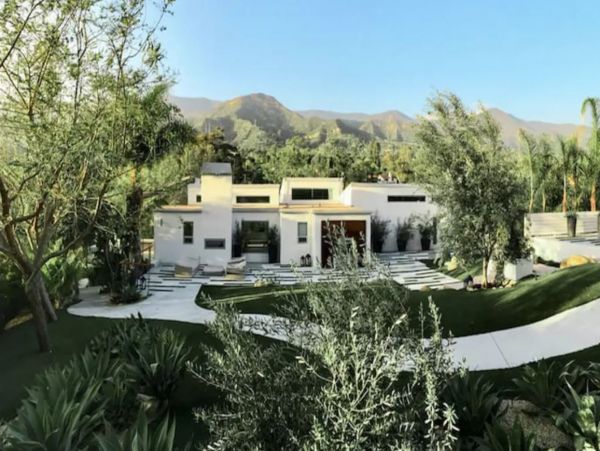 Amazing 3 Bedroom Vacation Home in Montecito Sleeps Six