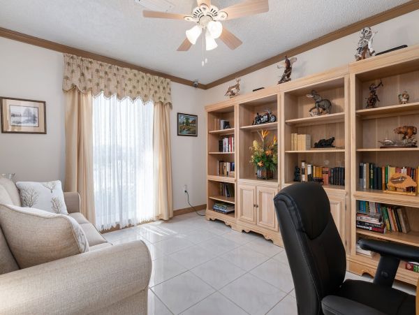 Bay Front Vacation Home in Anna Maria Island 12 Guests