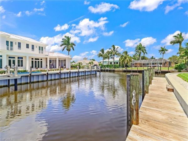 Waterfront Vacation Home In Naples with Private Pool