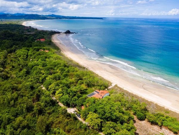 Beautiful Beach Villa in Playa Grande Five Bedroom with Pool