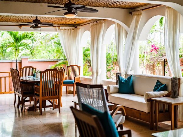 Beautiful Beach Villa in Playa Grande Five Bedroom with Pool
