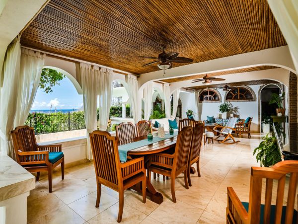 Beautiful Beach Villa in Playa Grande Five Bedroom with Pool