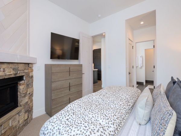 Big Sky Home 1000018