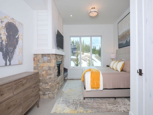 Big Sky Home 1000019