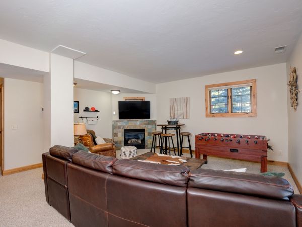 Big Sky Home 1000020