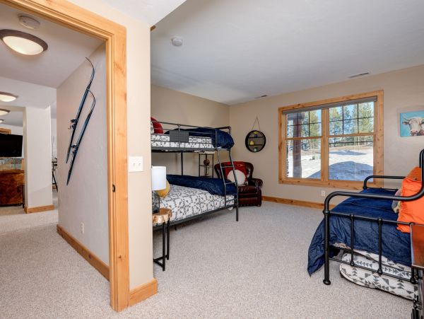 Big Sky Home 1000020