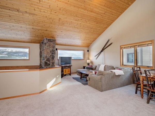 Big Sky Home 1000021