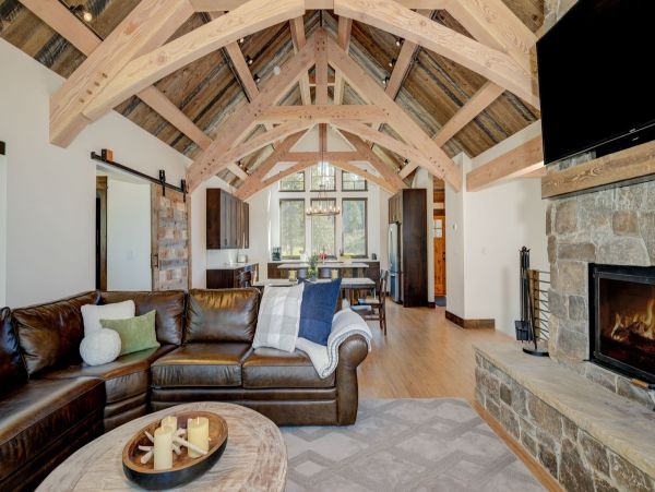 Big Sky Home 1000023