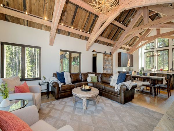 Big Sky Home 1000023