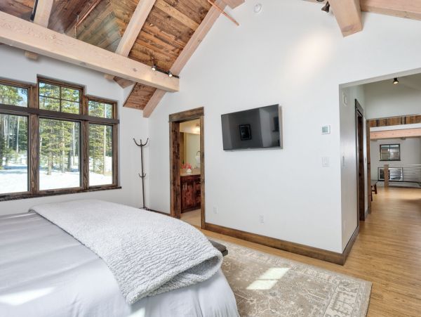 Big Sky Home 1000023