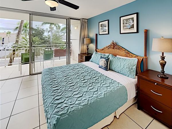 Kihei Two Bedroom Vacation Condo Sleeps Six Walk To Beach