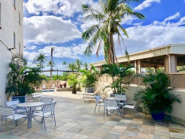Kihei Two Bedroom Vacation Condo Sleeps Six Walk To Beach