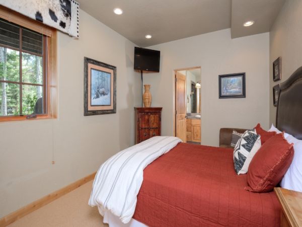 Big Sky Home 1000029
