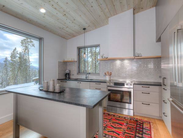 Big Sky Home 1000030