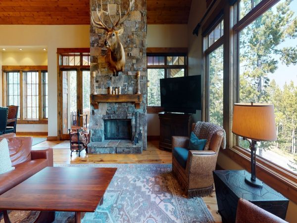 Big Sky Home 1000032