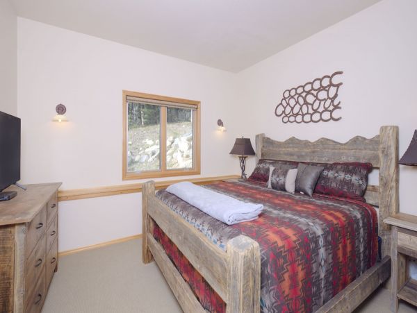 Big Sky Home 1000037