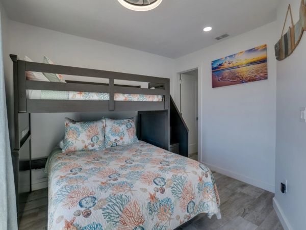 Vacation Condo in Bradenton Two Bedroom Steps To The Beach