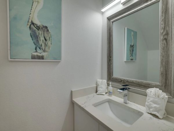 Vacation Condo in Bradenton Two Bedroom Steps To The Beach