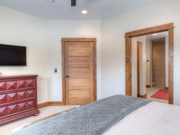 Big Sky Home 1000040