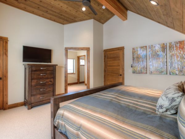 Big Sky Home 1000040