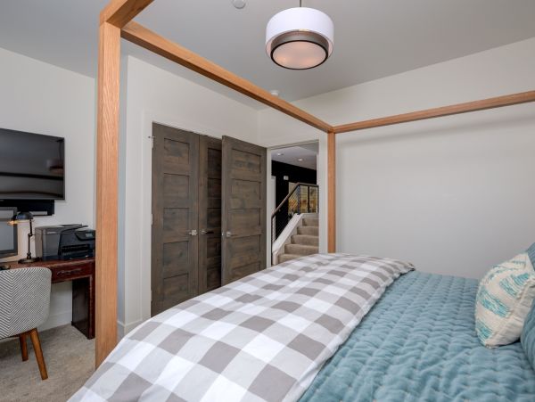 Big Sky Home 1000047