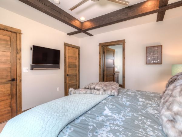 Big Sky Home 1000055